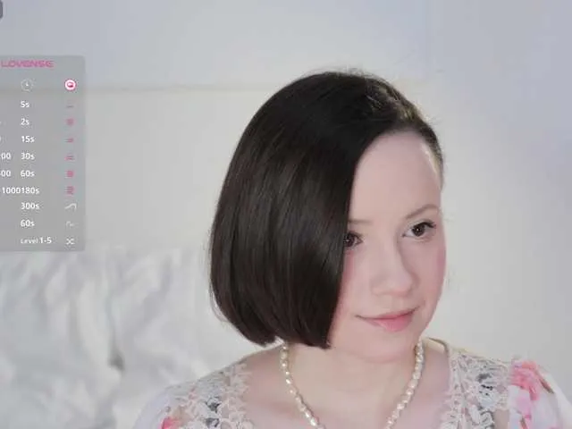 -FemaleEssence- live room