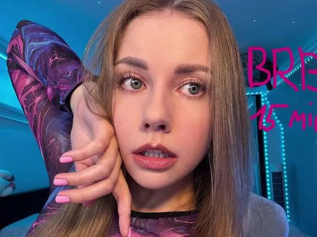 -VikkiL0vesCheese- Image 16