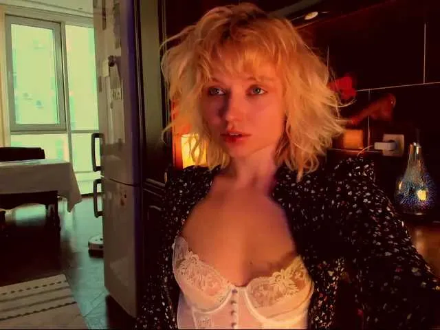 A-Huli's Thumb Image