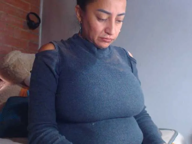 AlexandrinaFenix's Thumb Image