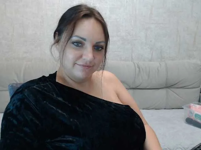 AngelinaCute Image 4