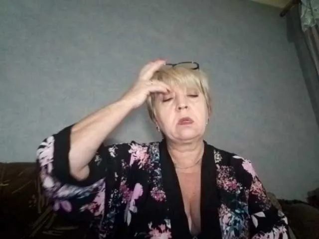 AnjelElinor live room