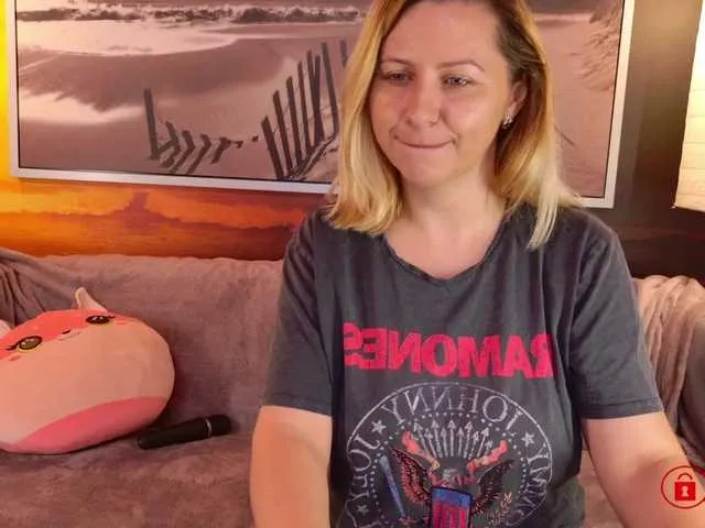 BigBoobsARRI Image 9