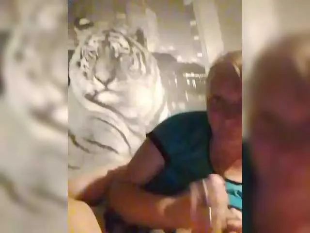 BrideyMollie's Thumb Image