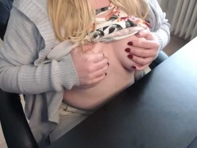 Celina-Rose Image 15