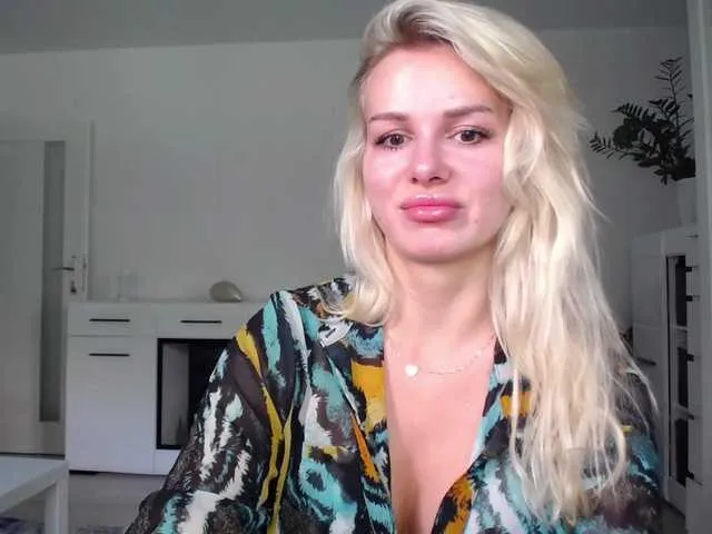 Cornelia22hot Image 2