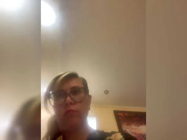 Crystal00Girl Image 17