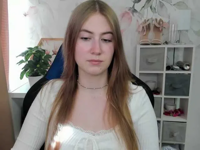 desireMegan Image 11