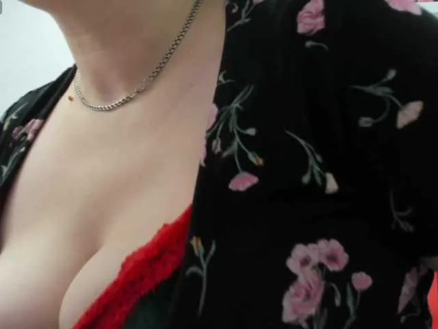 dolories's Thumb Image