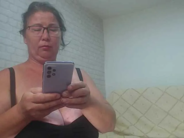 emmasquirt69 Image 19