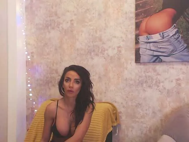 Erikabeee1 live room