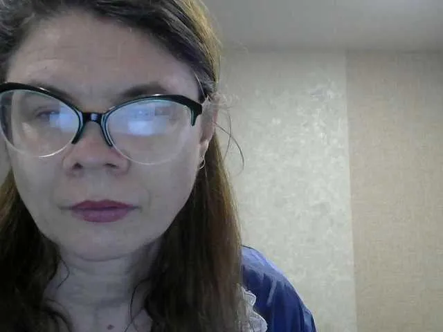 Gorgeousis live room