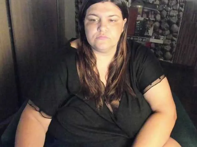 Ionysexylips69 Image 3