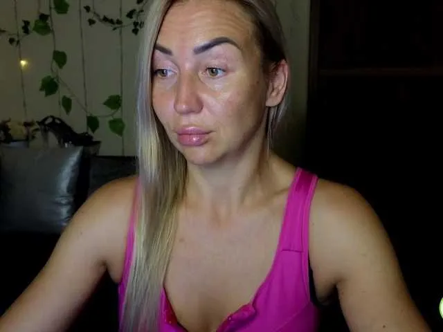 Jullyblondkiss Image 8