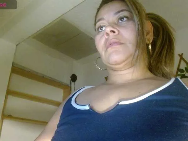 KaillyPariss Image 2