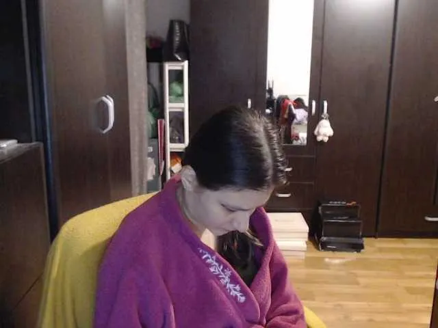 kristineexxx live room