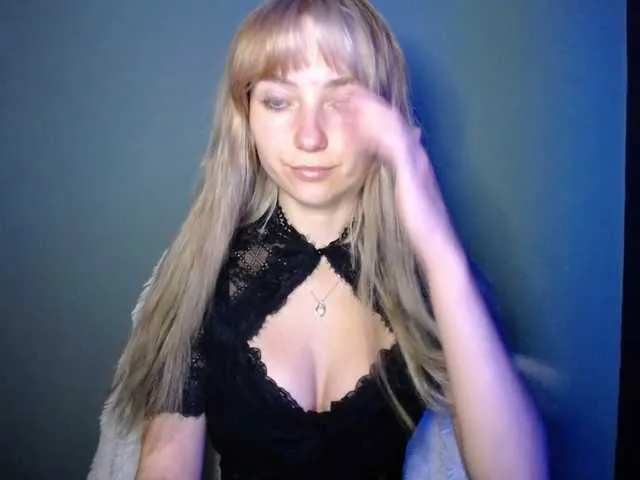 LuciaLovely Image 18