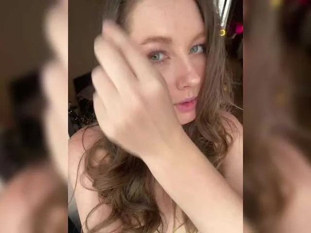 Marsellyna live room