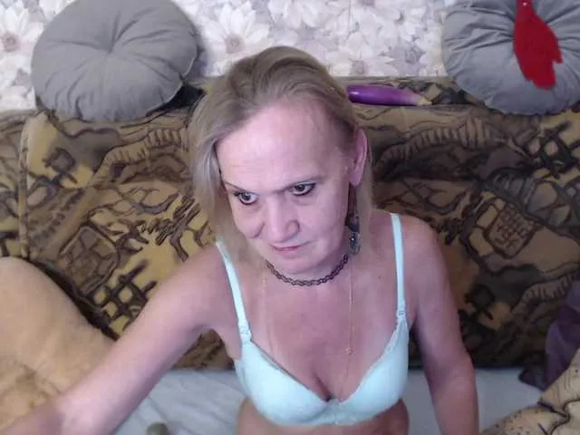 miss-bekker23 Image 13