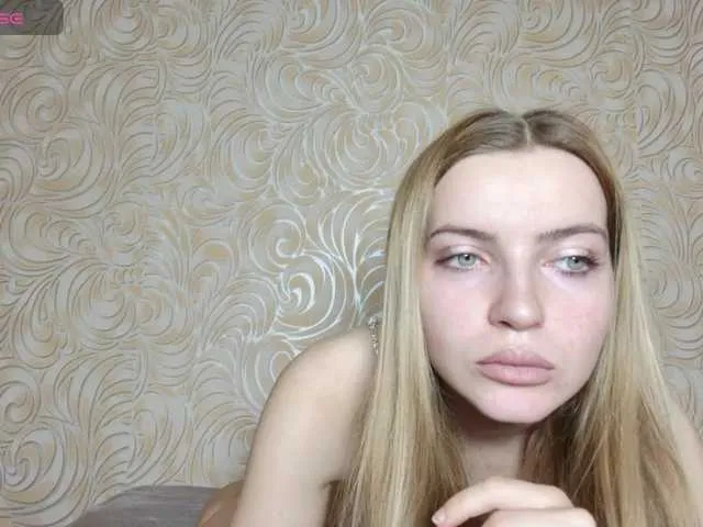 MonicaRosy's Thumb Image