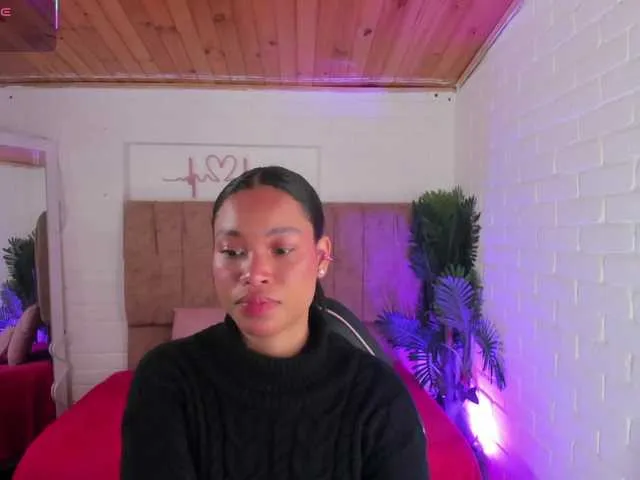 penelope-tay Image 14