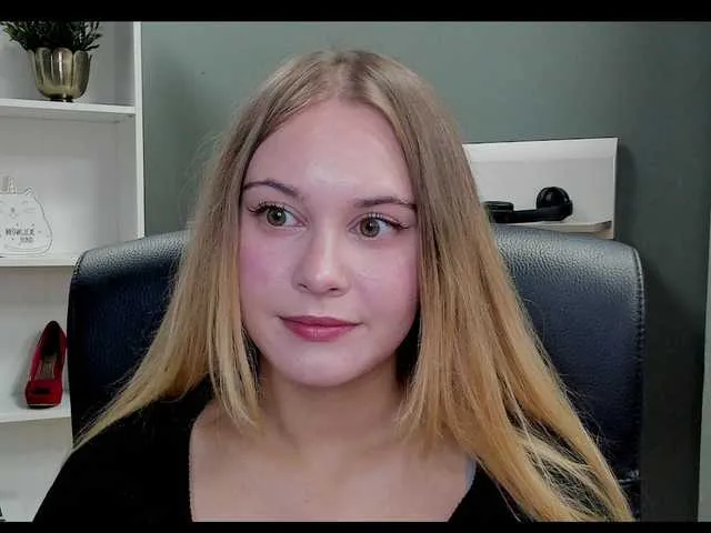 PERFECTvaleria Image 15