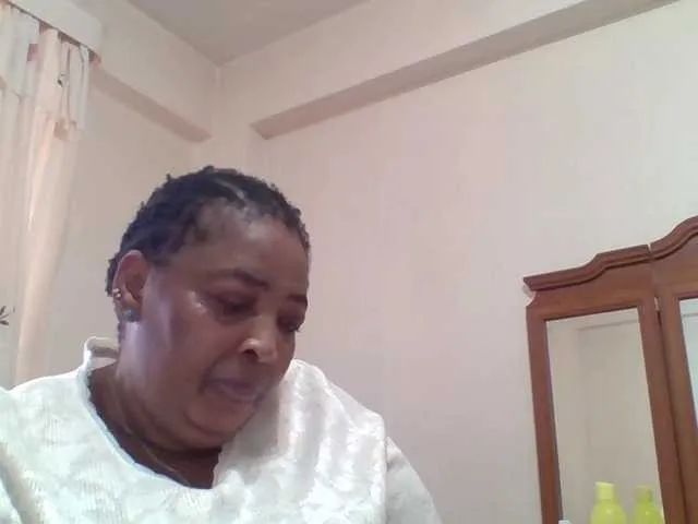 pussylips53 Image 18