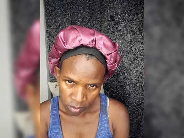 Queenyann's Thumb Image