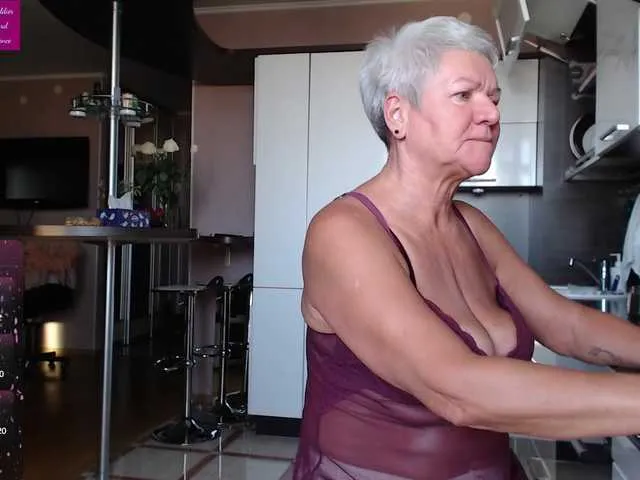 roxana-brooks Image 3