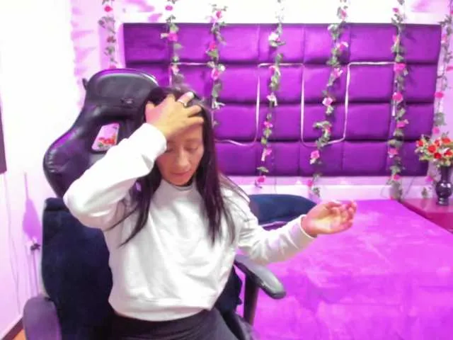 SharlotRodriguez Image 13