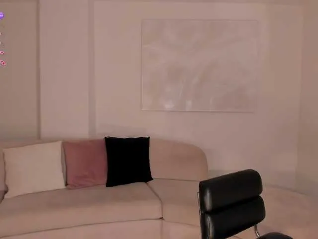 TaraLawrence Image 8