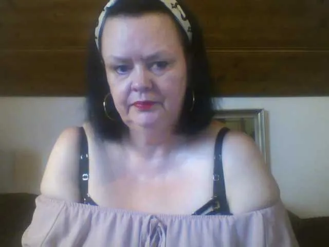 TiffanyAmore Image 15