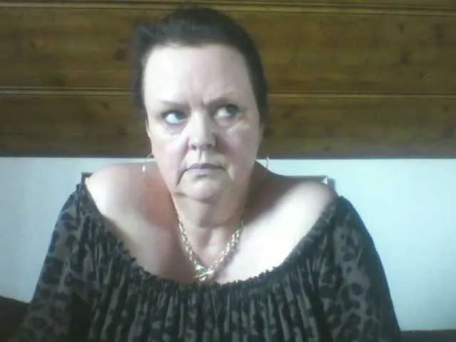 TiffanyAmore Image 4