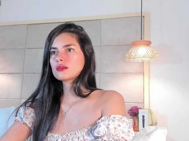 violethilton Image 6