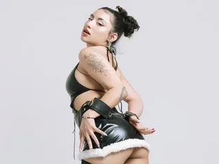 BrianaKnox live room