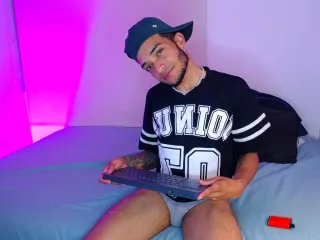 Eross_chipre live room