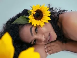 Gemma_Diazz live room