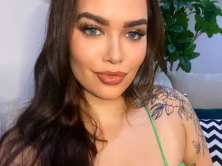 Juicy_Lucy_UK live room