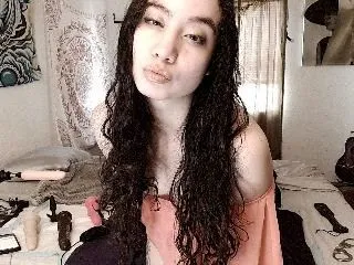 littleeveapples live room