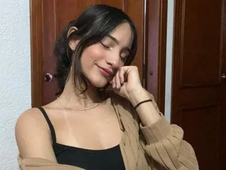 SaraRussellx live room