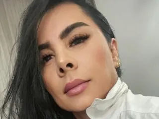 ScarletLyn live room