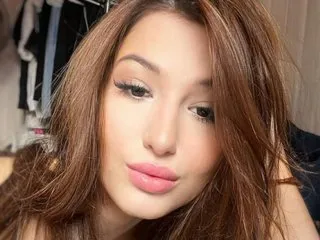 SherinStone live room