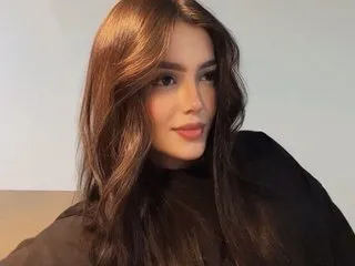 ValeniaMoore Image 2